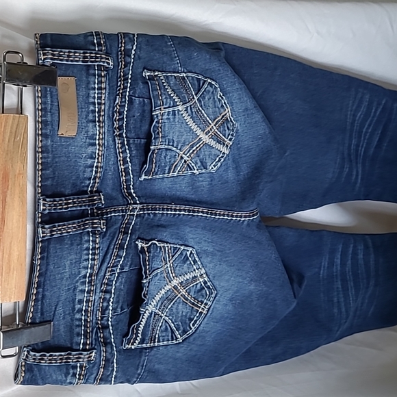 Woman jeans - Picture 3 of 5